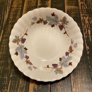 Royal Albert “Lorraine” Bone china England